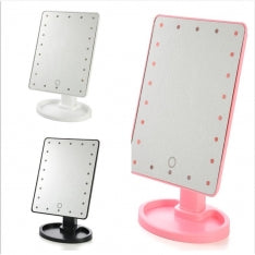 Pastatomas veidrodis su LED apšvietimu